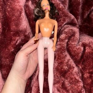 BARBIE DOLL TNT MATTEL 1990s Teresa